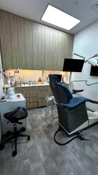 Vision Exchange (D22), Retail #533679471